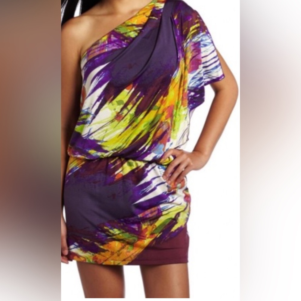 Women’s dress